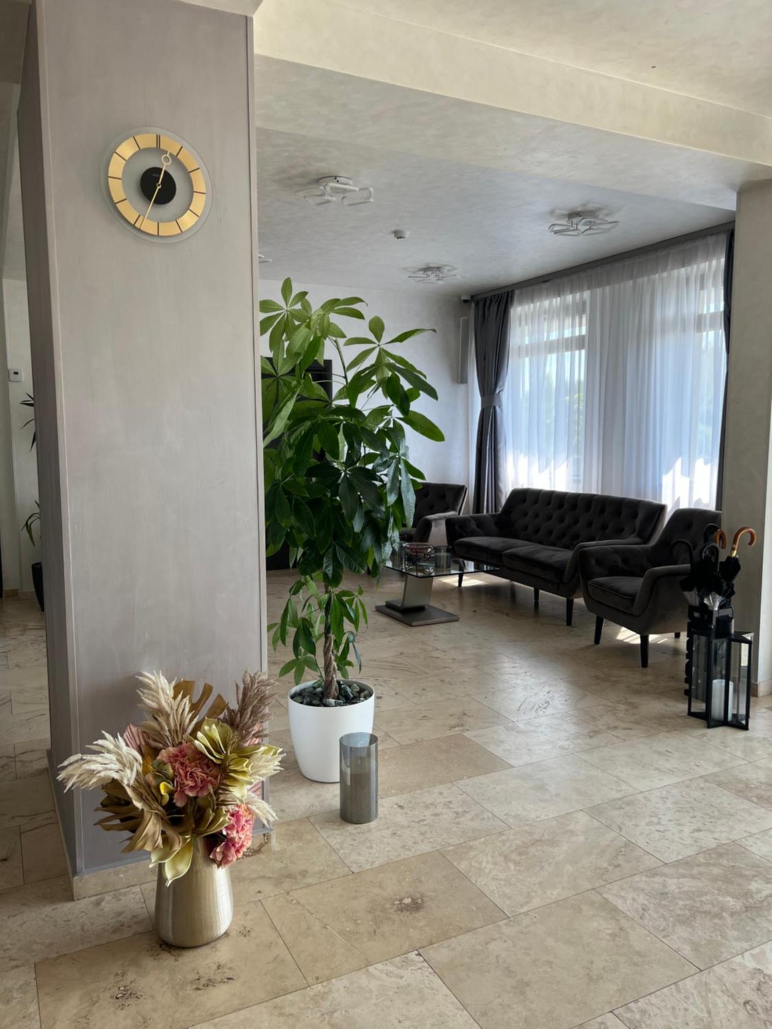 Hotel Del Ponte Τιργκόβιστε Εξωτερικό φωτογραφία